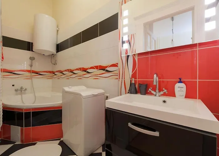 Cozy In Center Epicenter! Appartamento