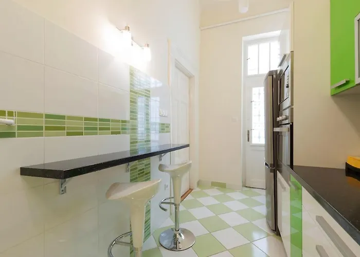 Cozy In Center Epicenter! * Budapest