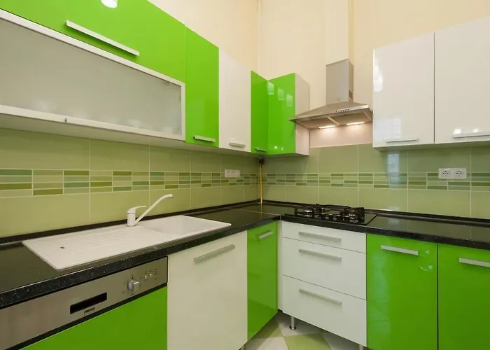 Cozy In Center Epicenter! * Будапешт